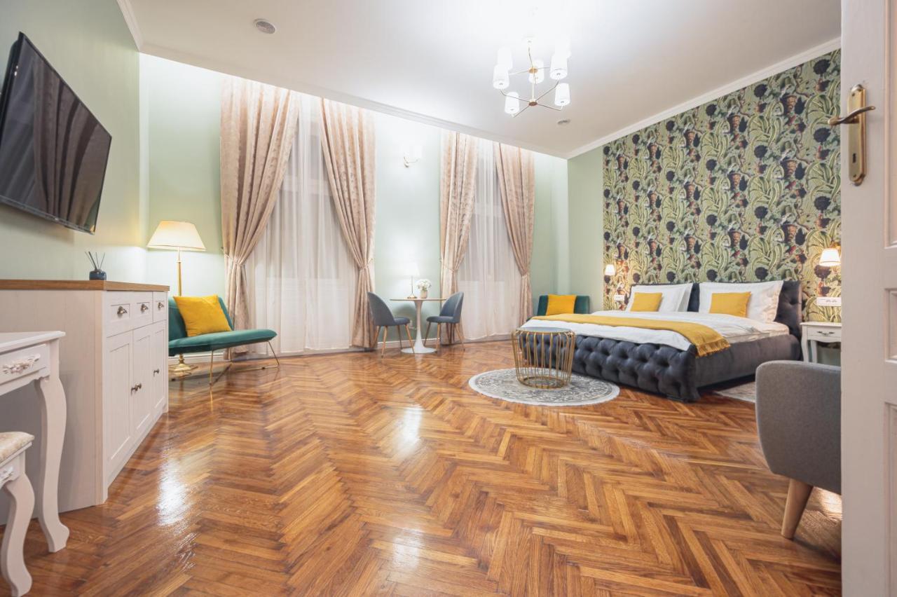 Central Park Apartments オラデア エクステリア 写真